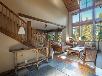 12498 Villa Court, Unit #11, Truckee, CA 96161 Photo
