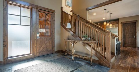 12498 Villa Court, Unit #11, Truckee, CA 96161 Photo