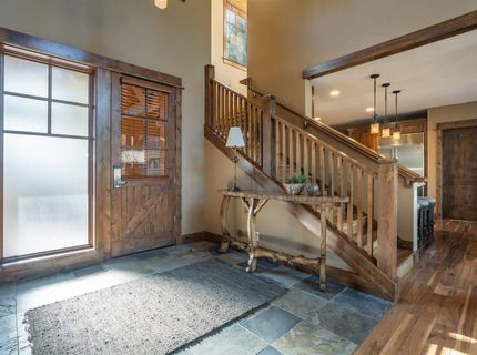 12498 Villa Court, Unit #11, Truckee, CA 96161 Photo