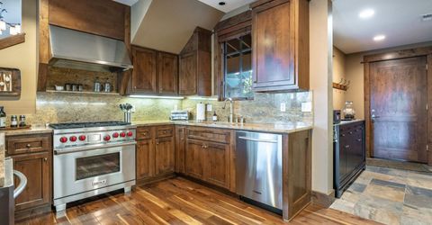 12498 Villa Court, Unit #11, Truckee, CA 96161 Photo