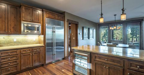 12498 Villa Court, Unit #11, Truckee, CA 96161 Photo