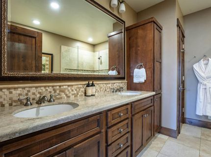 12498 Villa Court, Unit #11, Truckee, CA 96161 Photo