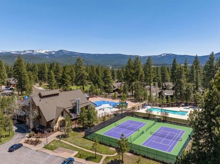 12498 Villa Court, Unit #11, Truckee, CA 96161 Photo