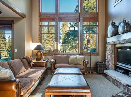 12498 Villa Court, Unit #11, Truckee, CA 96161 Photo