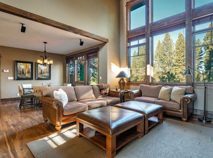 12498 Villa Court, Unit #11, Truckee, CA 96161 Photo