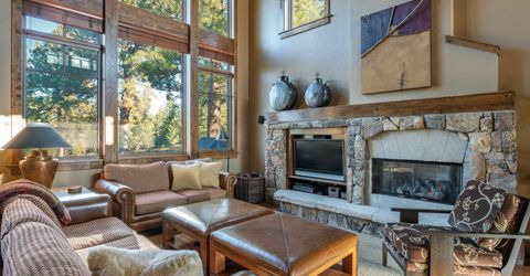 12498 Villa Court, Unit #11, Truckee, CA 96161 Photo