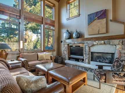12498 Villa Court, Unit #11, Truckee, CA 96161 Photo