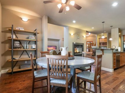 11855 Hope Court, Unit #B, Truckee, CA 96161 Photo