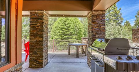 11855 Hope Court, Unit #B, Truckee, CA 96161 Photo