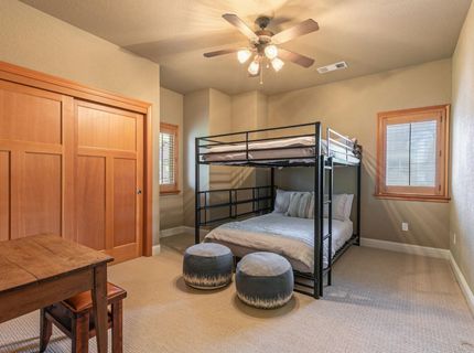11855 Hope Court, Unit #B, Truckee, CA 96161 Photo