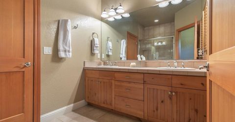 11855 Hope Court, Unit #B, Truckee, CA 96161 Photo