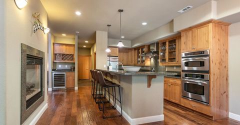 11855 Hope Court, Unit #B, Truckee, CA 96161 Photo