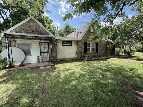 1414 McAlpine Ave , Nashville, TN 37216