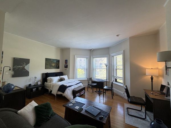 245 Beacon St, Unit 3F, Boston, MA 02116