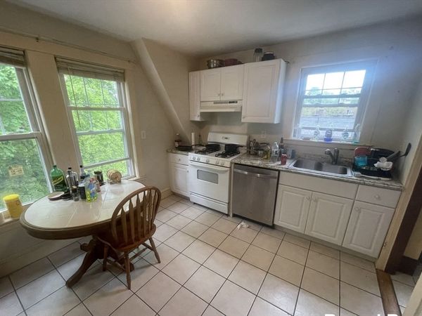 17 Cufflin St, Unit 2, Boston, MA 02135