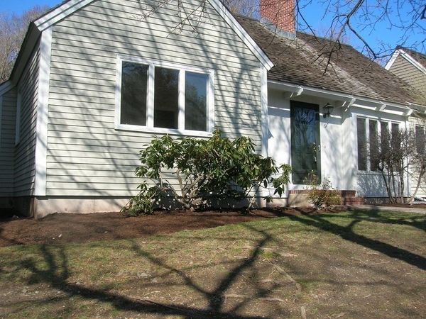 64 Potter Pond, Unit 64, Lexington, MA 02421
