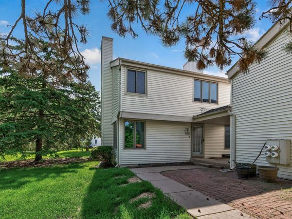313 Elan Court , Woodbury, MN 55125