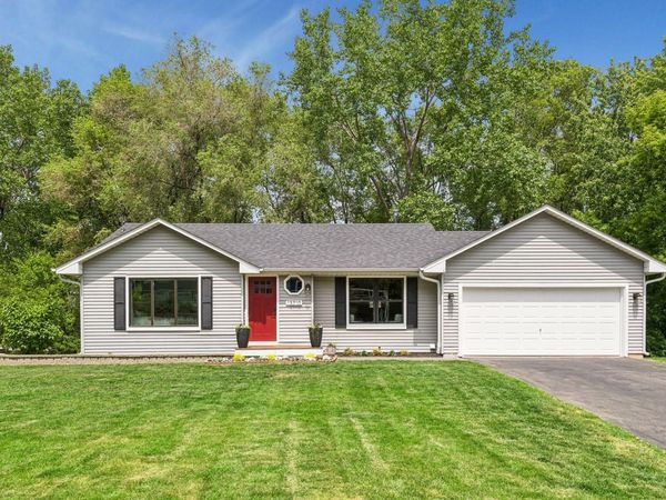 13710 5th Avenue N, Plymouth, MN 55441