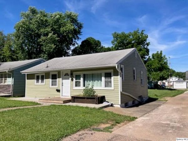 808 S 18th , Quincy, IL 62301