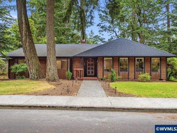 4580 Patriot Ct SE, Salem, OR 97302