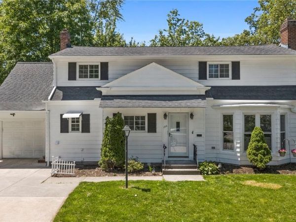 100 Lake Edge Drive , Euclid, OH 44123