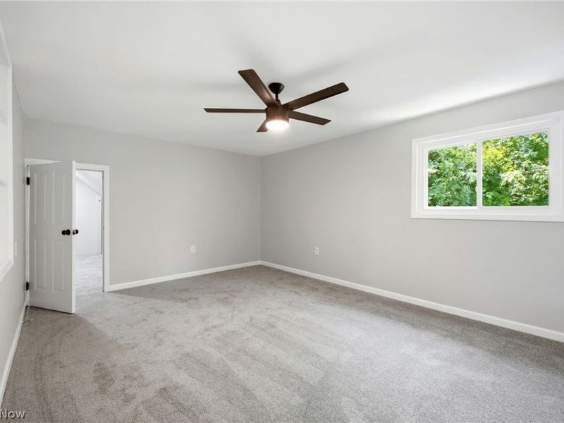 100 Lake Edge Drive , Euclid, OH 44123 Photo 27