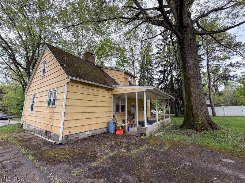 8060 Paulin Drive, Youngstown, OH 44514 Photo 4