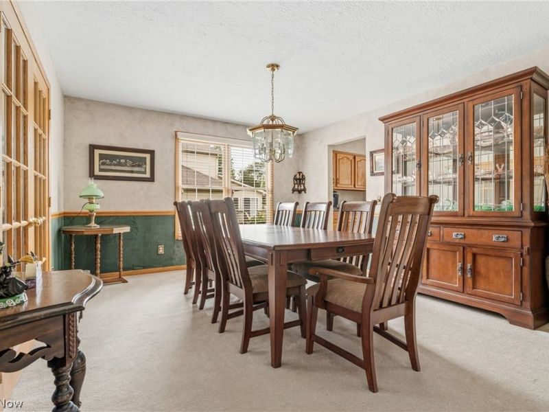 6862 Red Deer Circle NW, Canton, OH 44708 Photo 10