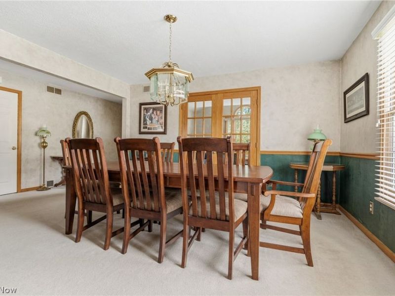 6862 Red Deer Circle NW, Canton, OH 44708 Photo 11
