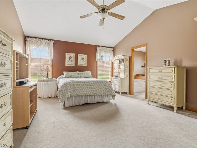 6862 Red Deer Circle NW, Canton, OH 44708 Photo 21