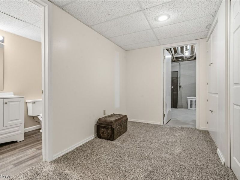 6862 Red Deer Circle NW, Canton, OH 44708 Photo 31