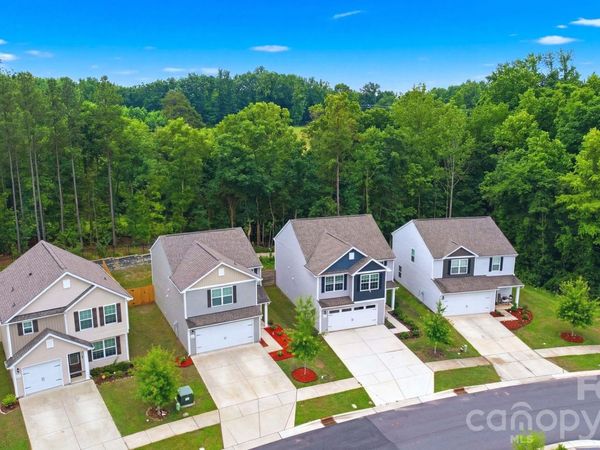 565 Hawley Street, Charlotte, NC 28214