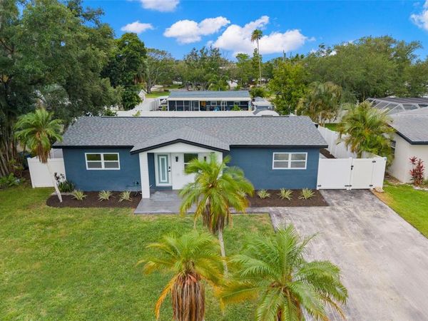 4430 CARSON STREET NE, ST PETERSBURG, FL 33703