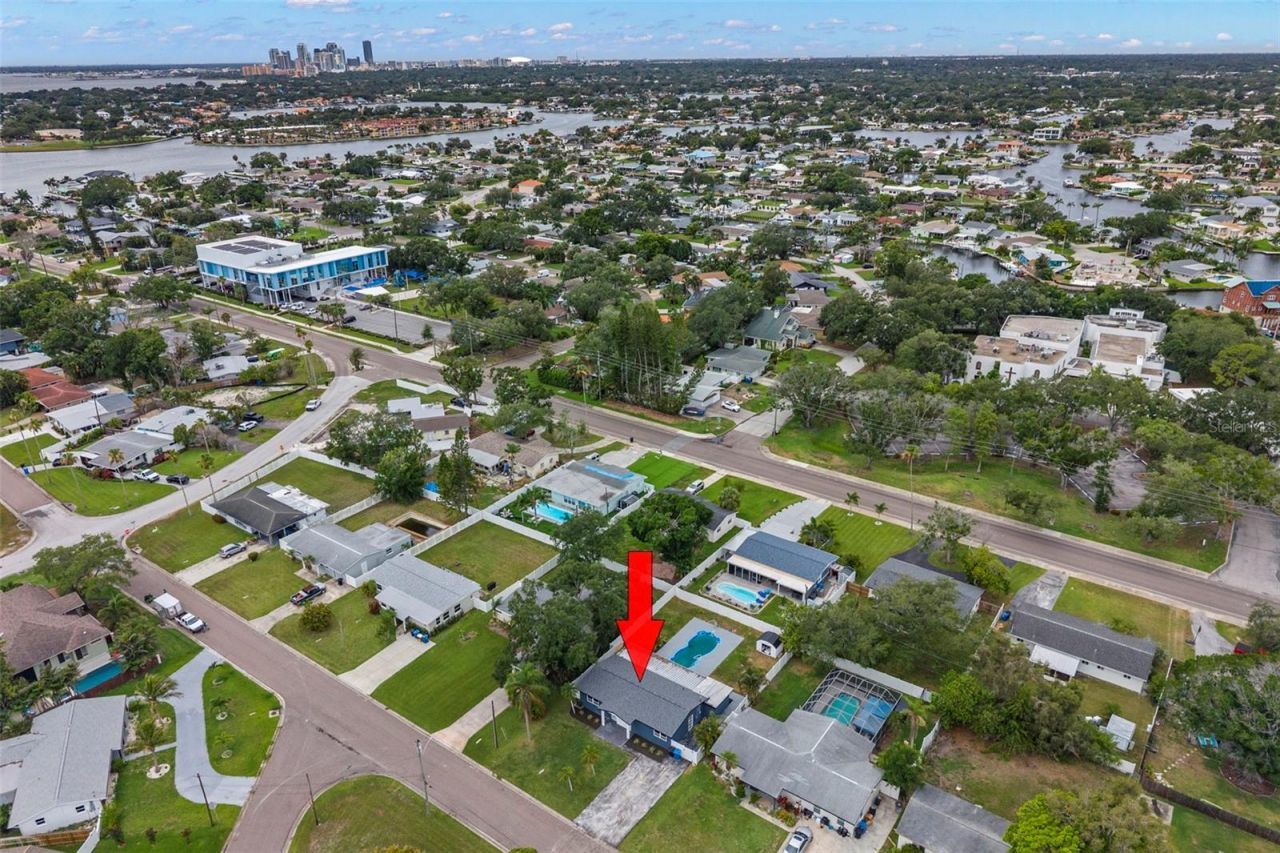 4430 Carson Street Ne, Saint Petersburg, FL 33703 Photo