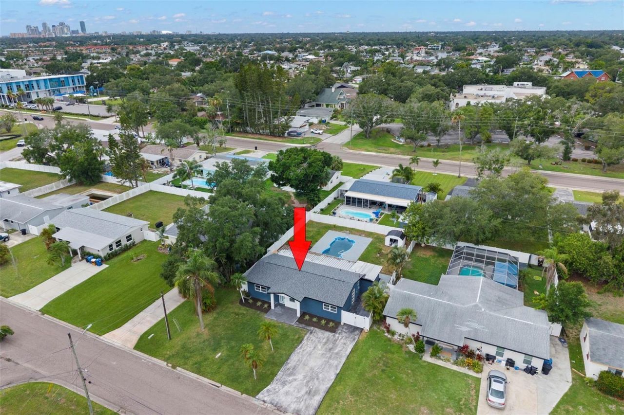 4430 Carson Street Ne, Saint Petersburg, FL 33703 Photo