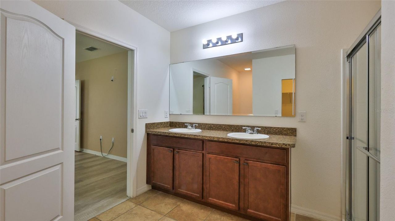 346 Admiralty Court , Edgewater, FL 32141 Photo