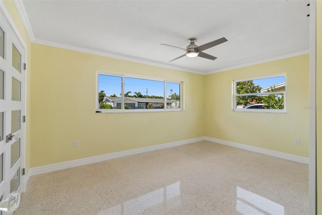 4388 50th Place S, Saint Petersburg, FL 33711 Photo