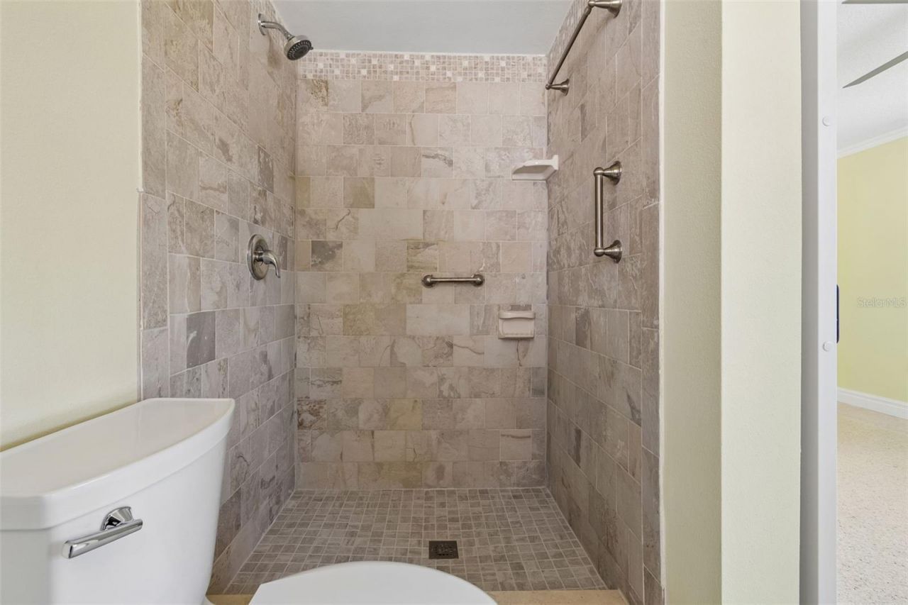 4388 50th Place S, Saint Petersburg, FL 33711 Photo