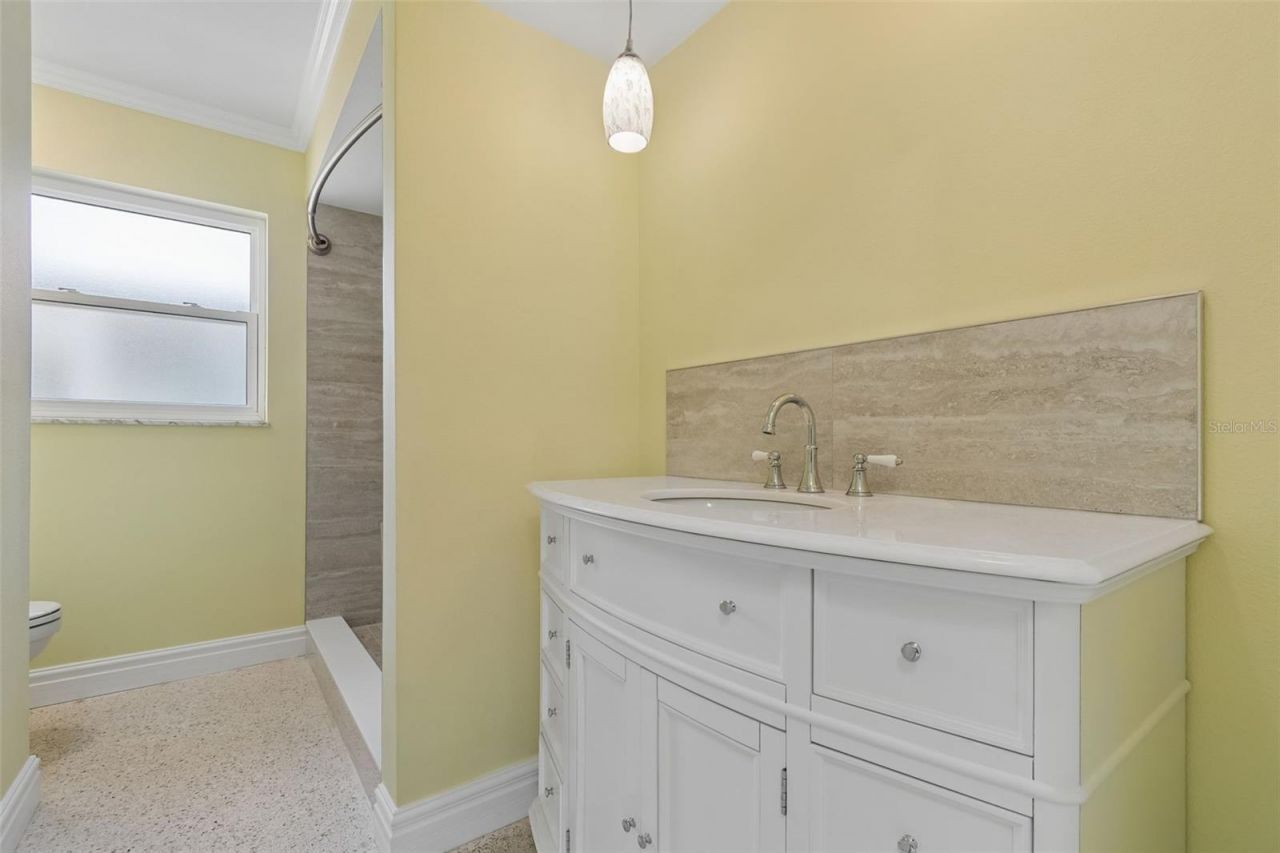 4388 50th Place S, Saint Petersburg, FL 33711 Photo