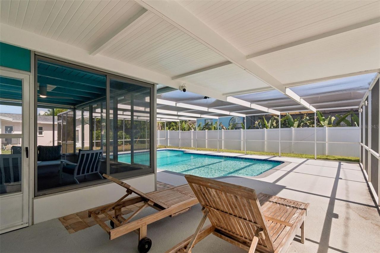 4388 50th Place S, Saint Petersburg, FL 33711 Photo