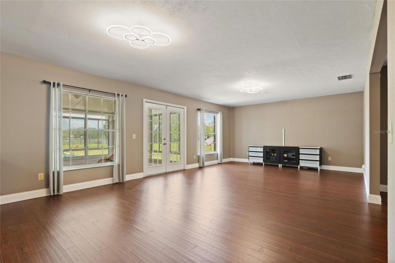 498 Lakewood Drive , Brandon, FL 33510 Photo