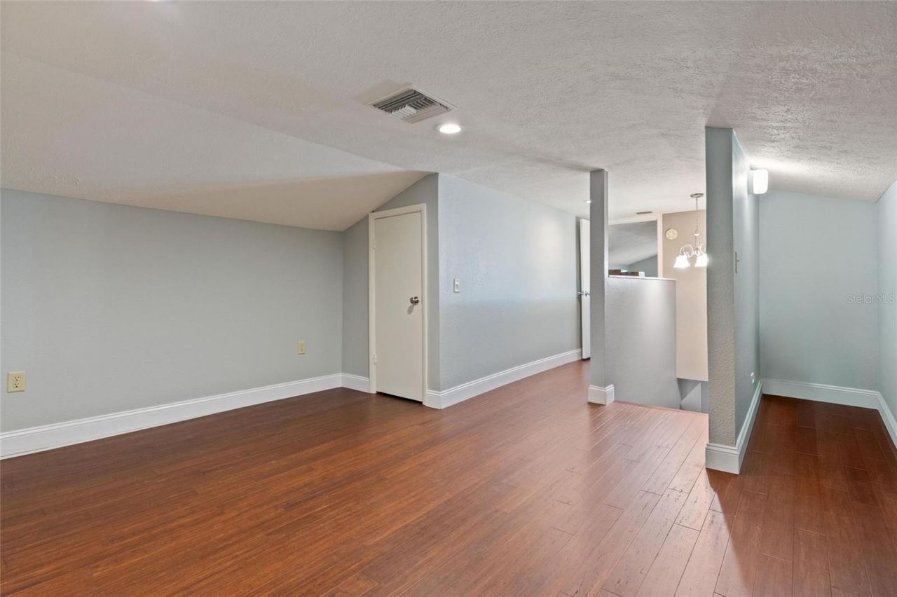 498 Lakewood Drive , Brandon, FL 33510 Photo