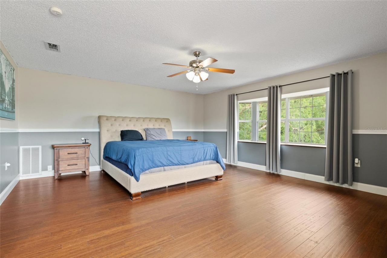 498 Lakewood Drive , Brandon, FL 33510 Photo