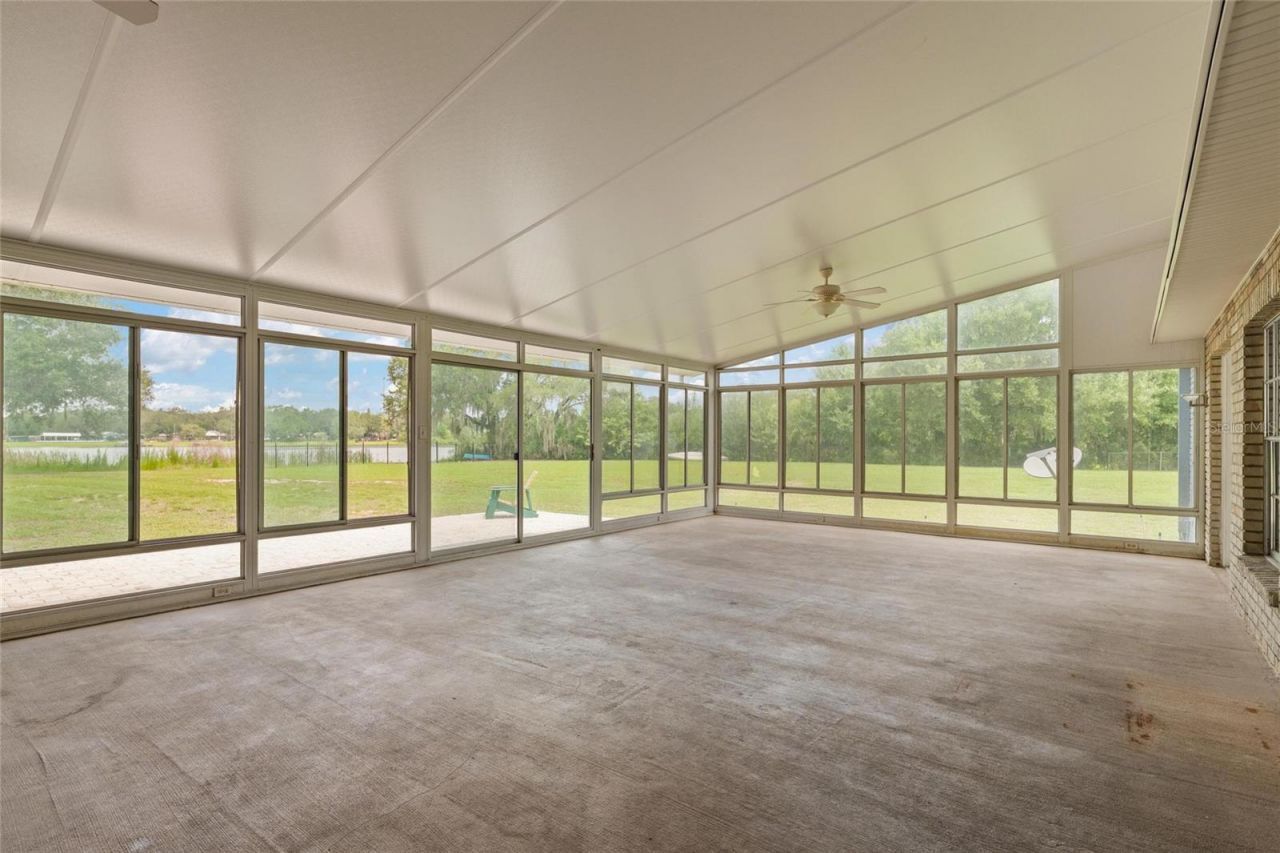 498 Lakewood Drive , Brandon, FL 33510 Photo