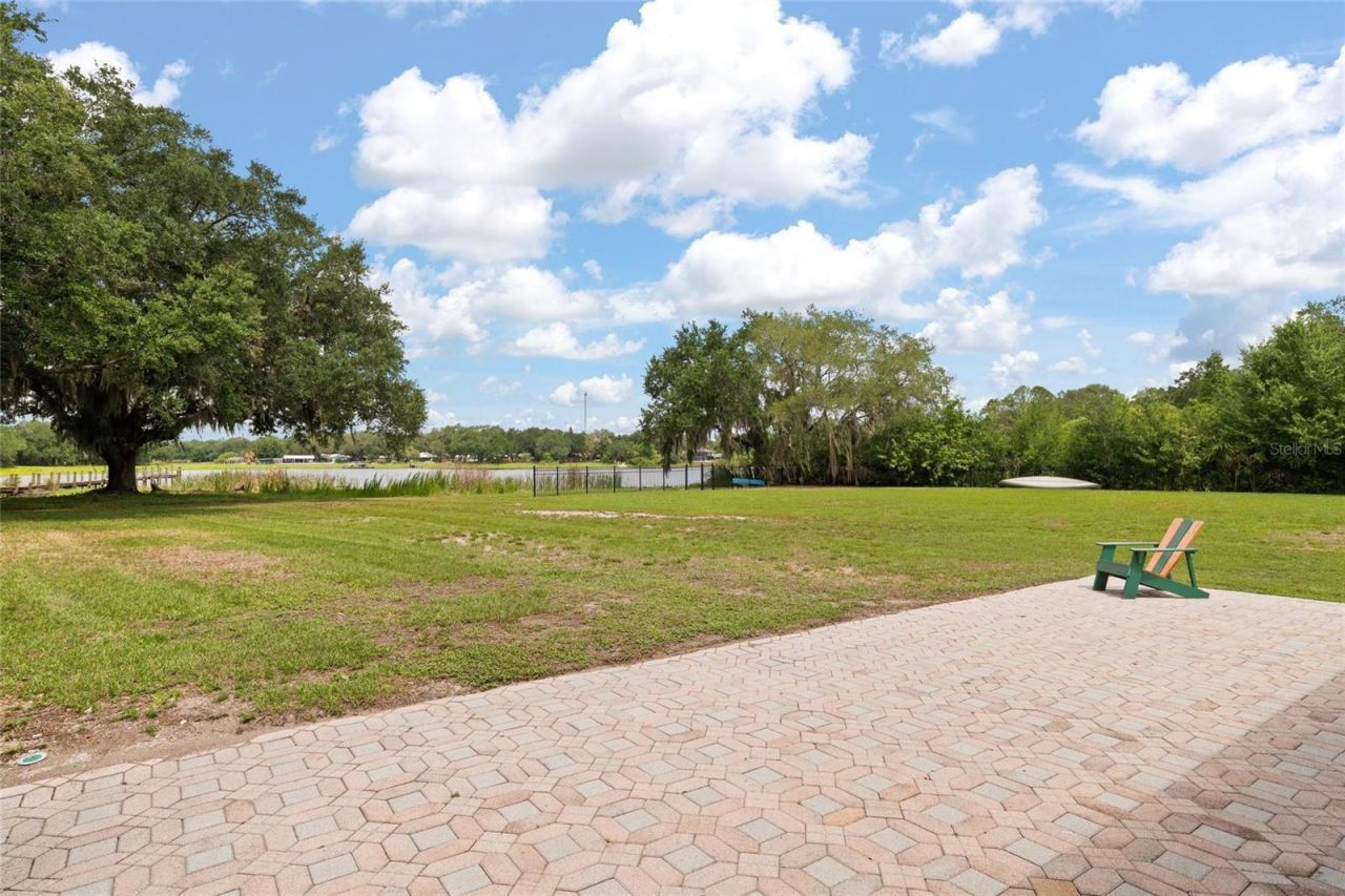 498 Lakewood Drive , Brandon, FL 33510 Photo