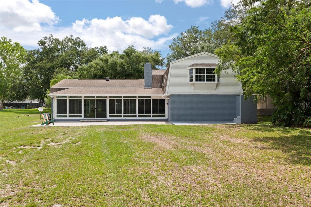 498 Lakewood Drive , Brandon, FL 33510 Photo