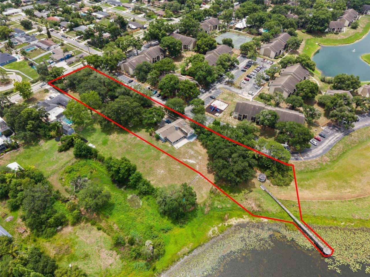 498 Lakewood Drive , Brandon, FL 33510 Photo