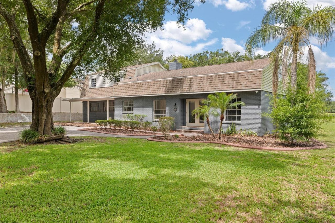 498 Lakewood Drive , Brandon, FL 33510 Photo