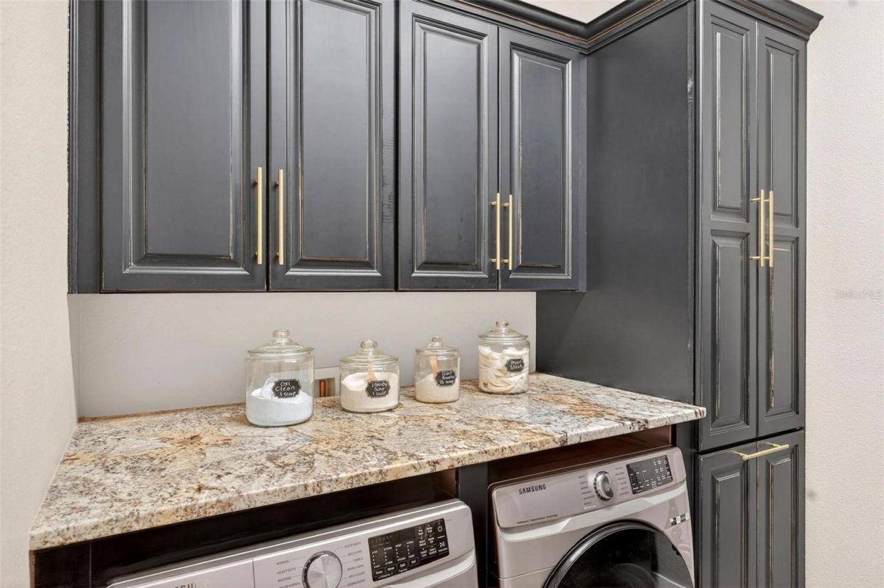 4025 Lake Bosse View Drive , Orlando, FL 32810 Photo