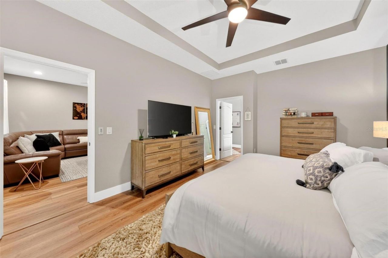 4025 Lake Bosse View Drive , Orlando, FL 32810 Photo